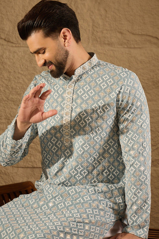 Blue Viscose Rayon Solid Embroidered Straight Kurta MKU1237