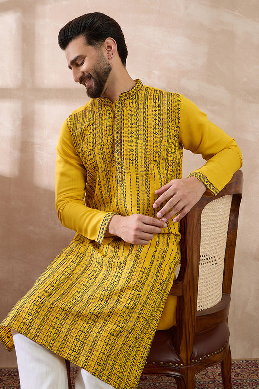 Yellow Silk Blend Embroidered Mandarin Collar Straight Kurta MKU2039