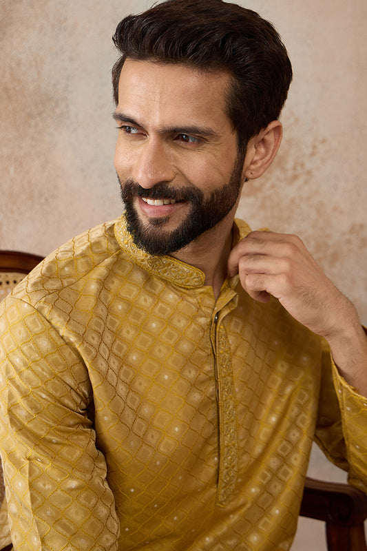 Yellow Jacquard Ethnic Motifs Embroidered Kurta With Trouser MKSET2327