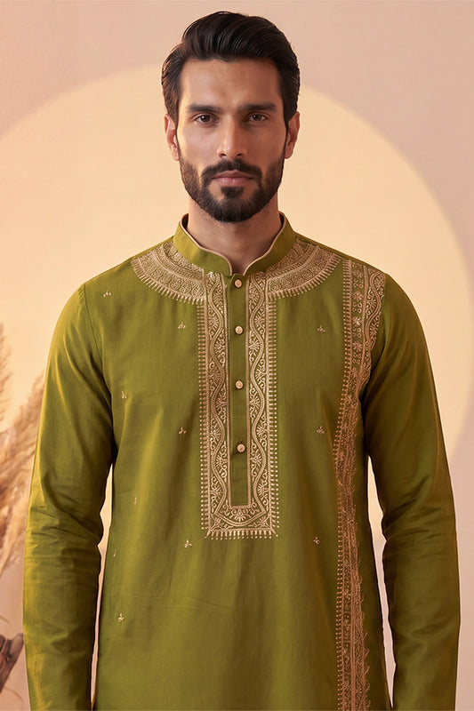 Green Silk Blend Solid Emboidered Straight Kurta MKU2313