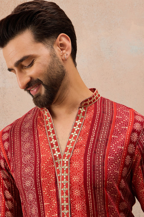 Maroon Viscose Rayon Bandhani Printed Kurta With Trouser MKSET2827