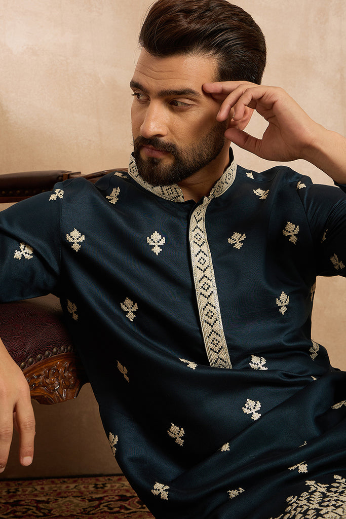 Navy Blue Polyester Solid Embroidered Straight Kurta With Trouser MKSET1810