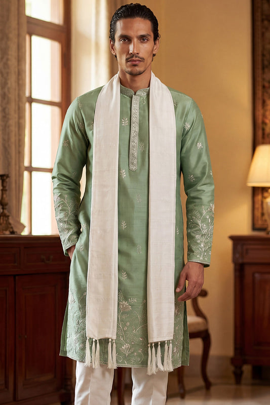 Green Silk Blend Solid Embroidered Straight Kurta Sets MKUD1783