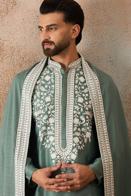 Green Silk Blend Solid Embroidered Kurta With Dupatta MKUD1040