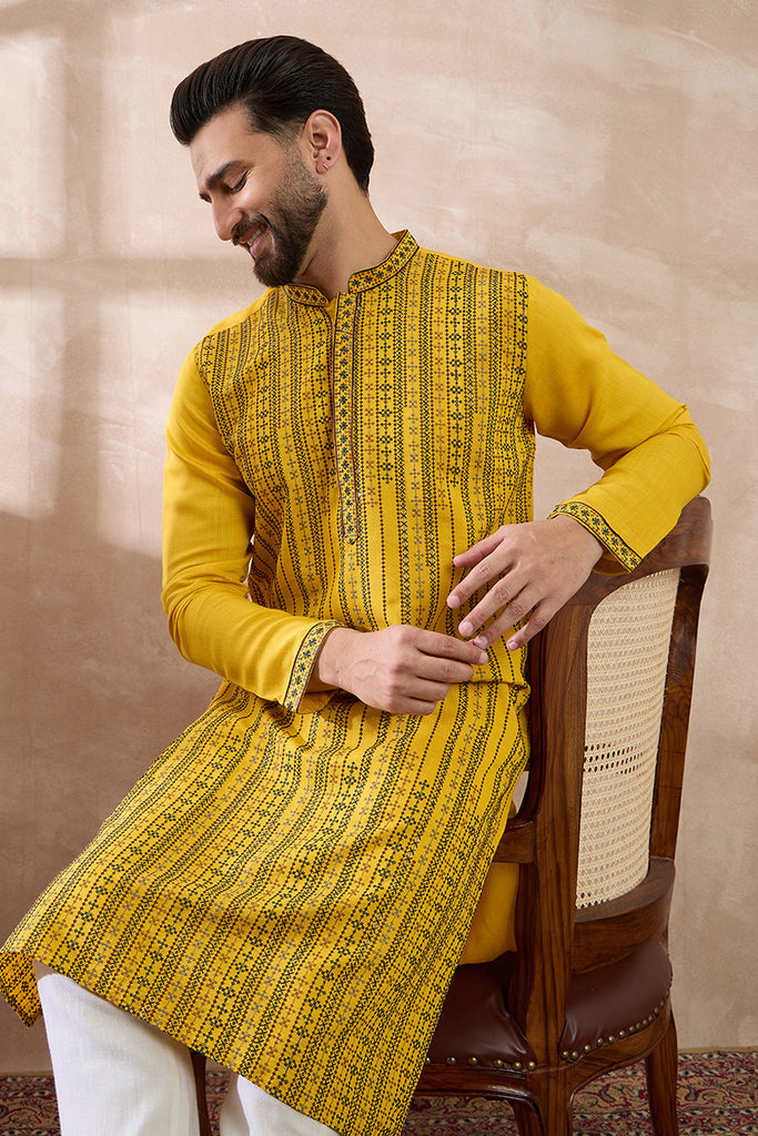 Yellow Silk Blend Embroidered Mandarin Collar Straight Kurta With Trouser MKSET2039