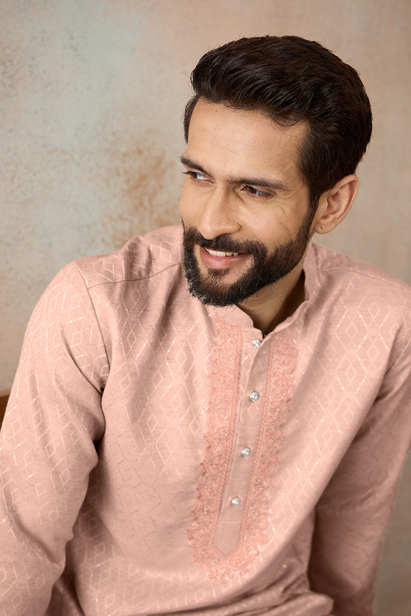 Peach Linen Blend Geometric Woven Design Kurta With Trouser MKSET2364