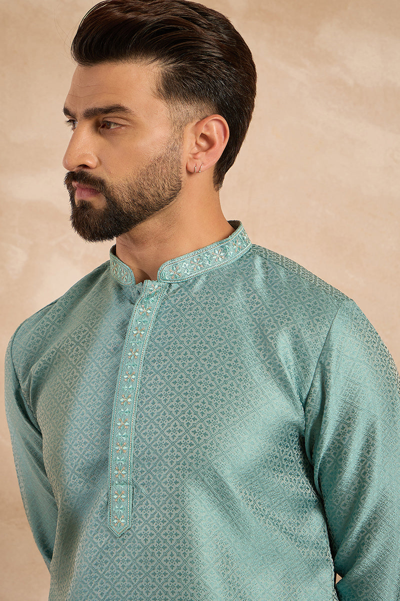 Green Polyester Solid Embroidered Straight Kurta MKU1735