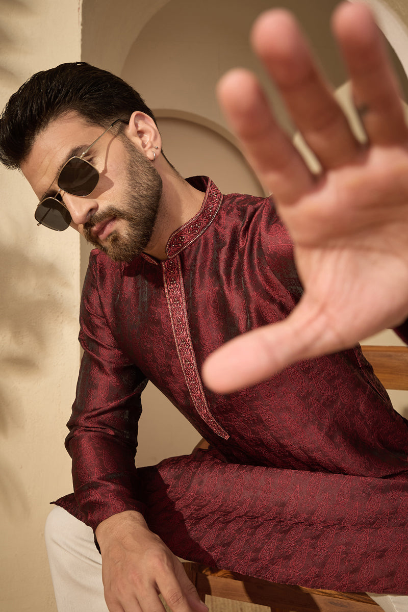 Maroon Jacquard Solid Embroidered Mandarin Collar Kurta With Trouser MKSET2744