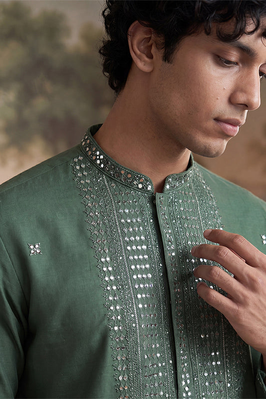 Green Silk Blend Solid Emboidered Sequins Kurta MKU2279