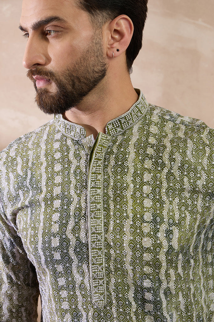 Green Silk Blend Printed Mandarin Collar Straight Kurta With Trouser MKSET1661