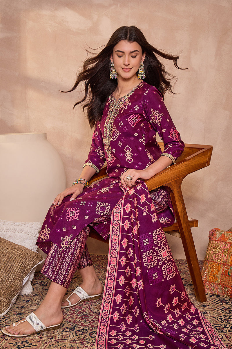 Purple Silk Blend Ethnic Motifs Printed Straight Kurta Trouser With Dupatta PKSKD3231