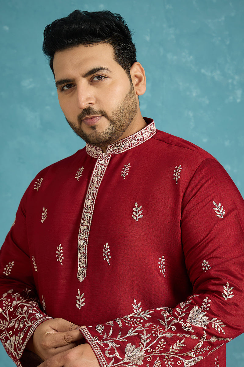 Maroon Silk Blend Solid Thread Work Embroidered Kurta MKU1945