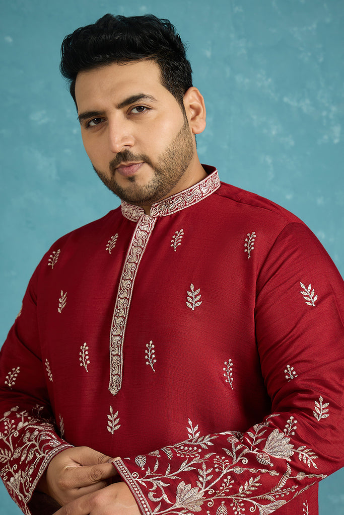 Maroon Silk Blend Solid Thread Work Embroidered Kurta MKU1945