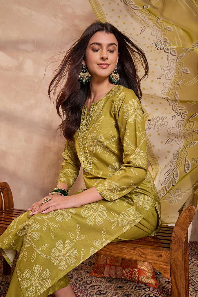 Green Cotton Blend Floral Printed Straight Kurta Set VKSKD2424