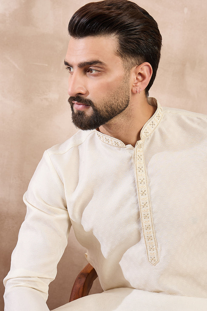 Off White Silk Blend Solid Woven Design Straight Kurta MKU1897