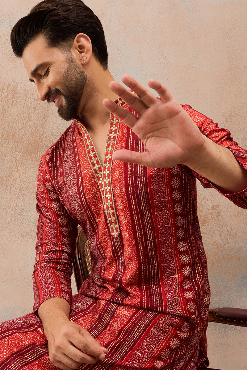 Maroon Viscose Rayon Bandhani Printed Kurta With Trouser MKSET2827