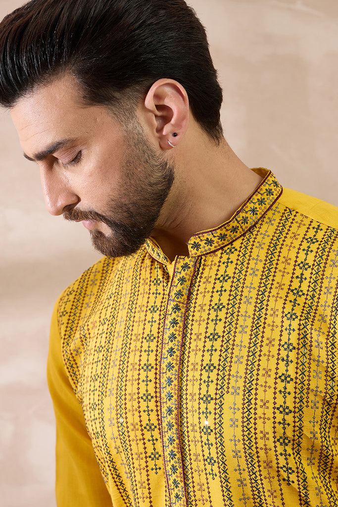 Yellow Silk Blend Embroidered Mandarin Collar Straight Kurta With Trouser MKSET2039