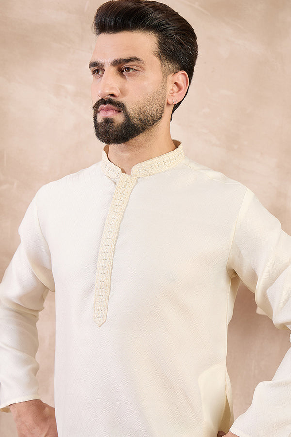 Off White Silk Blend Solid Embroidered Straight Kurta MKU1728