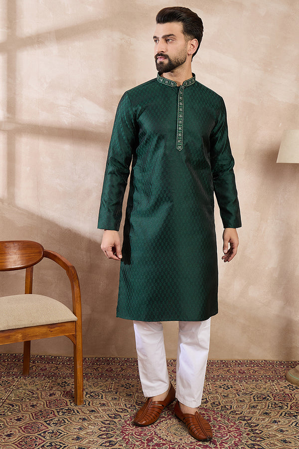 Green Silk Blend Solid Woven Design Straight Kurta With Trouser MKSET1900