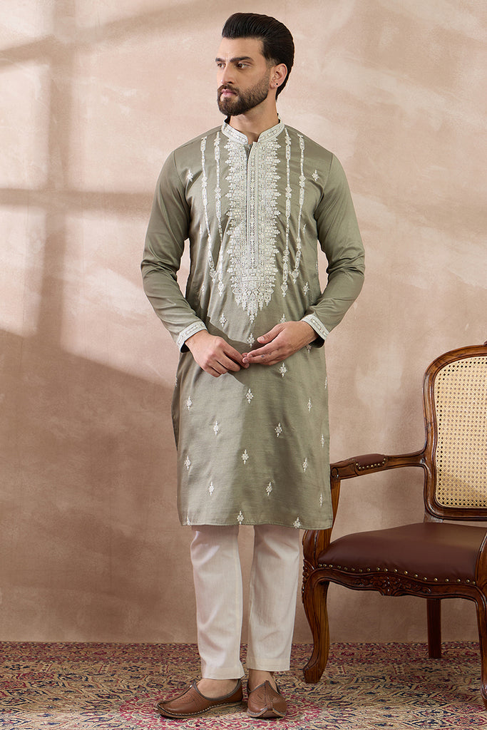 Green Silk Blend Embroidered Mandarin Collar Straight Kurta With Trouser MKSET1791