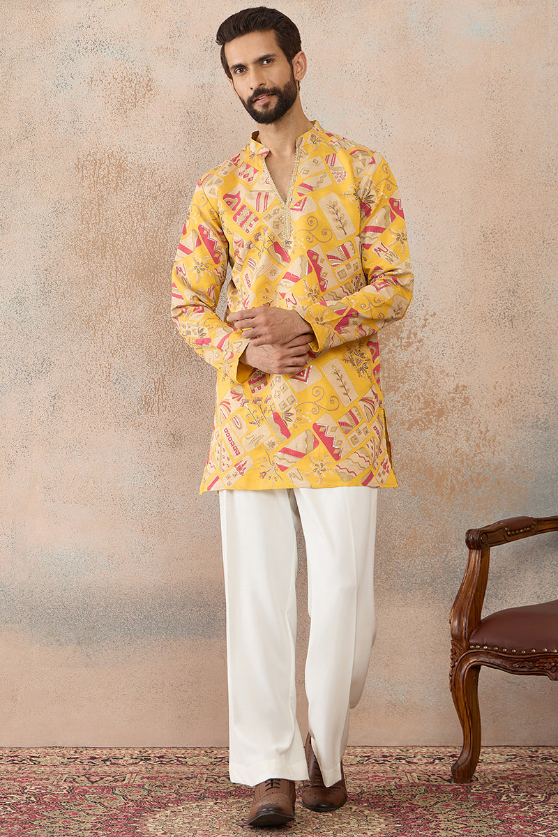 Yellow Silk Blend Ethnic Motifs Embroidered Kurta With Trouser MKSET2455