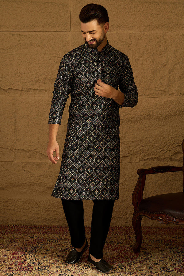 Black Viscose Rayon Geometric Printed Straight Kurta MKU1608