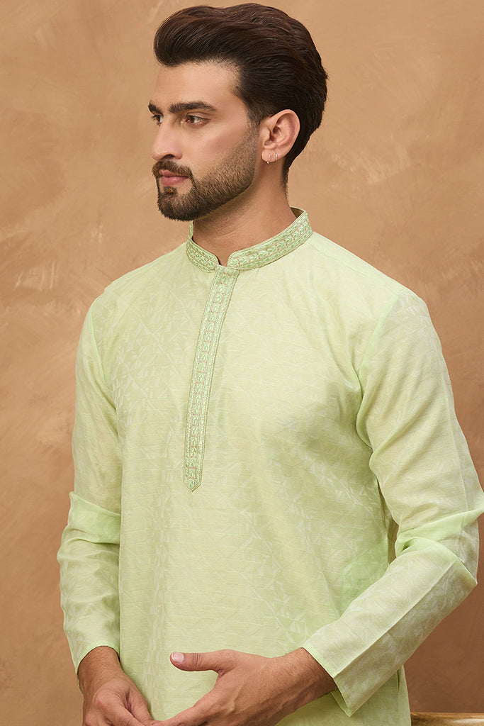 Green Silk Blend Solid Embroidered Straight Kurta MKU1451