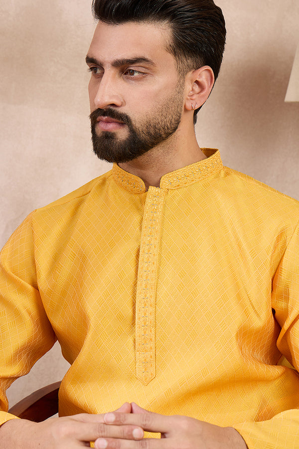 Yellow Silk Blend Solid Embroidered Straight Kurta MKU1737