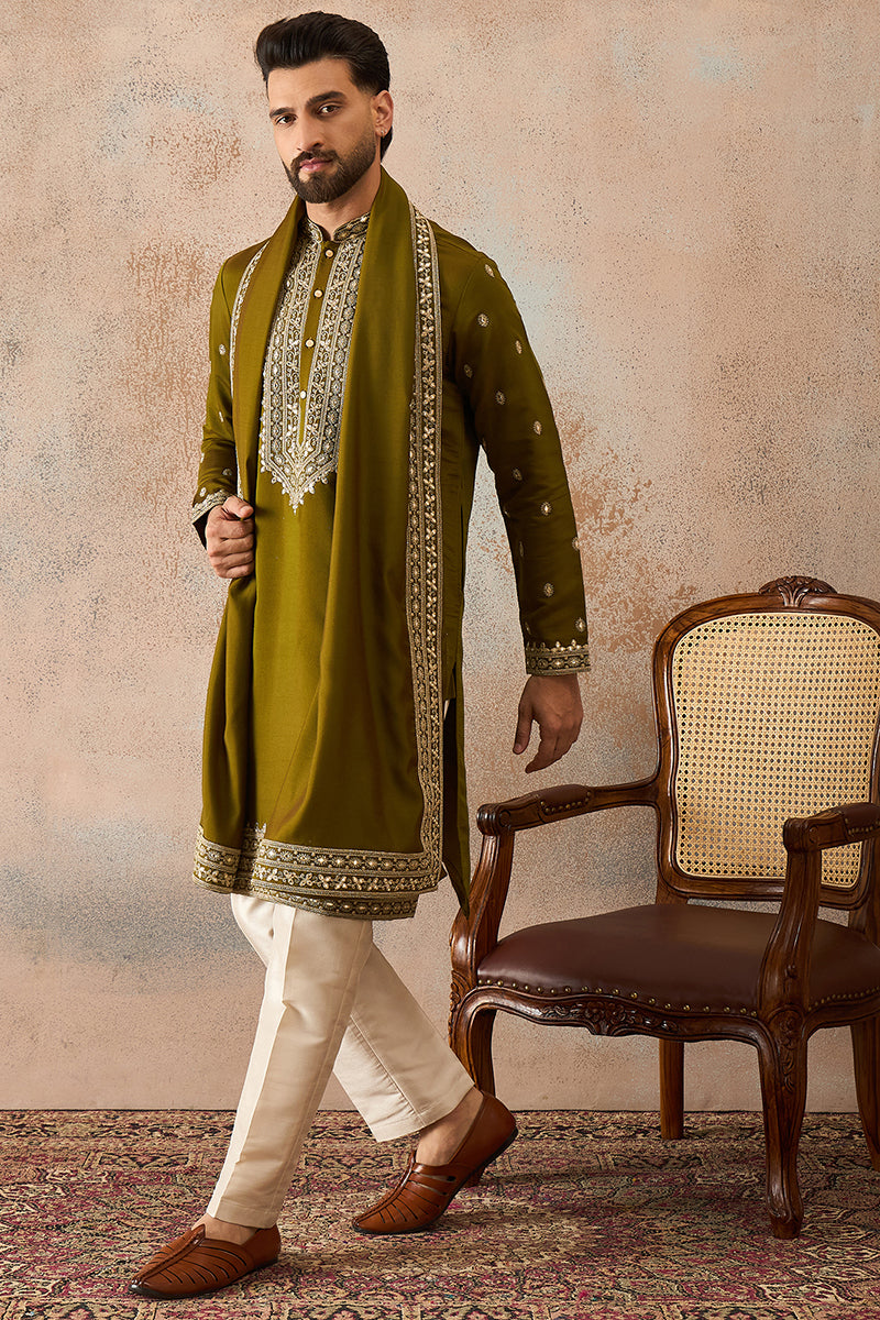 Green Silk Blend Solid Embroidered Kurta With Dupatta MKUD1031