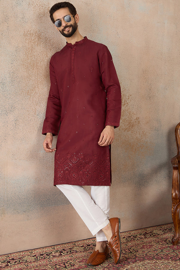 Maroon Silk Blend Solid Emboidered Straight Kurta With Trouser MKSET2289