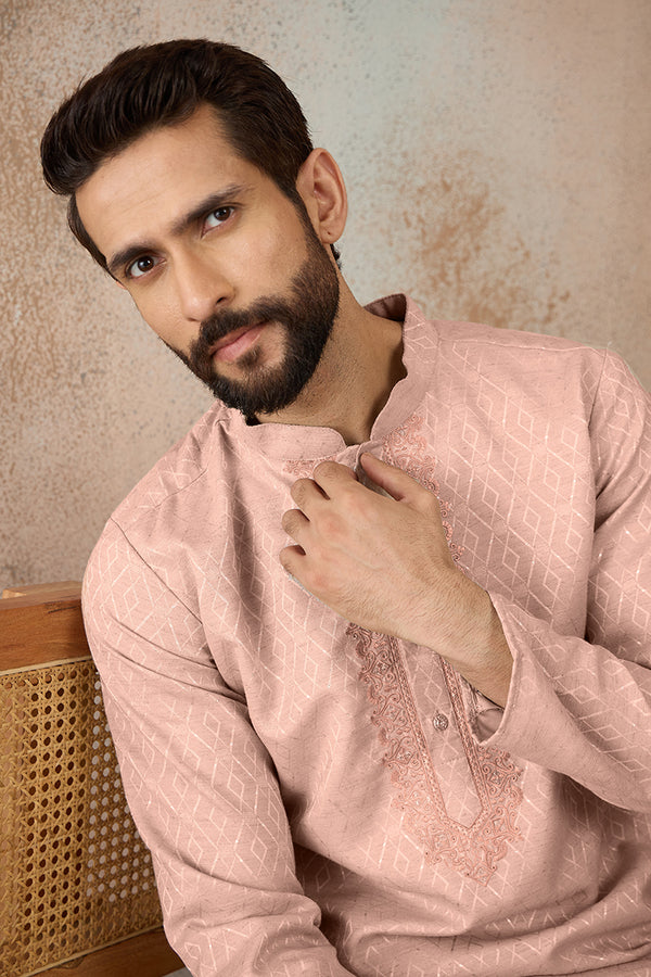 Peach Linen Blend Geometric Woven Design Kurta With Trouser MKSET2364
