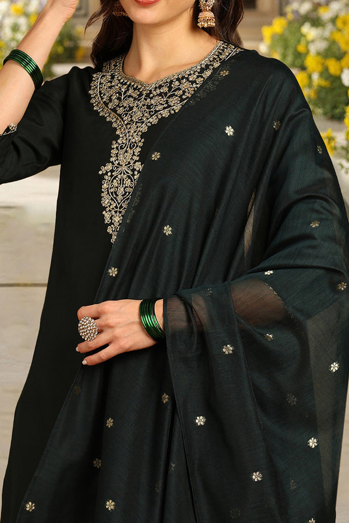 Green Chanderi Silk Solid Embroidered Straight Trousers Suit Set PKSKD2715