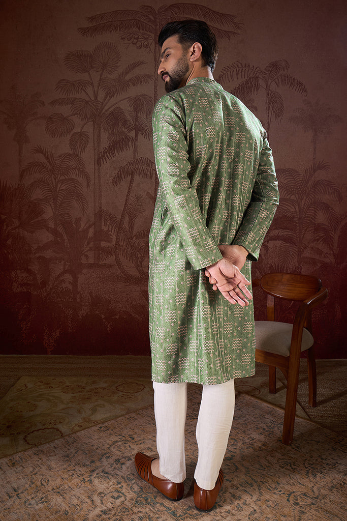 Green Silk Blend Ethnic Motifs Printed Straight Kurta With Trouser MKSET1951