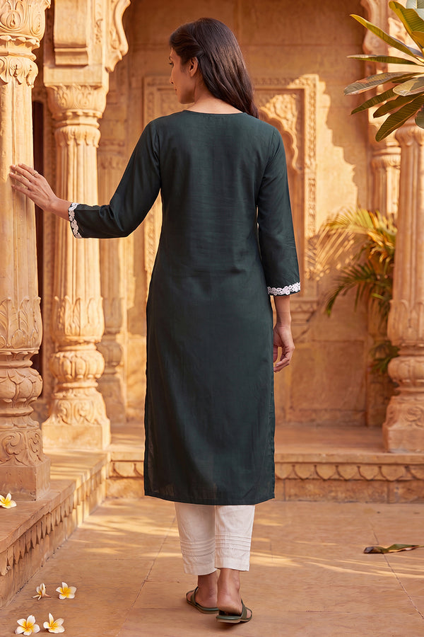 Green Viscose Rayon Solid Embroidered Regular Kurta VCK9805