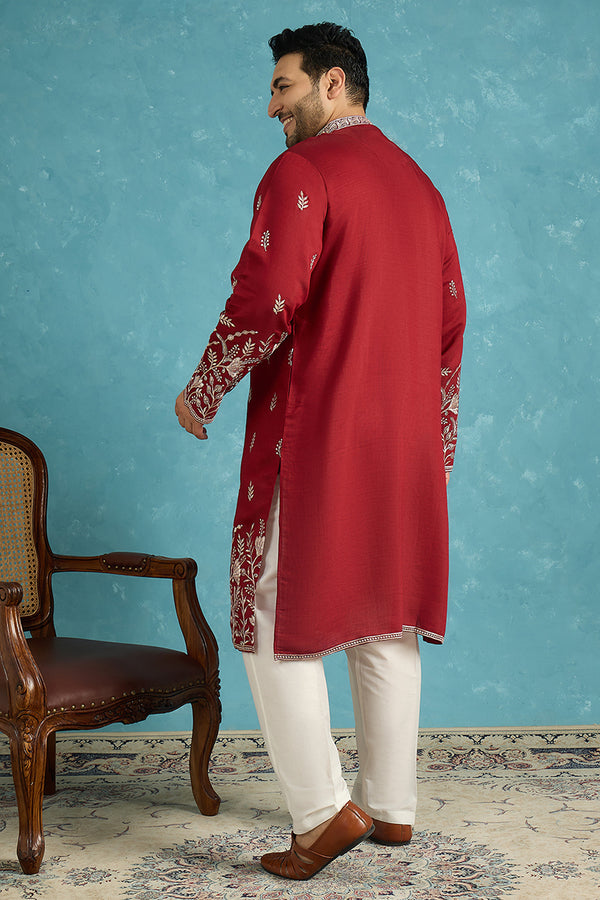 Maroon Silk Blend Solid Thread Work Embroidered Kurta MKU1945