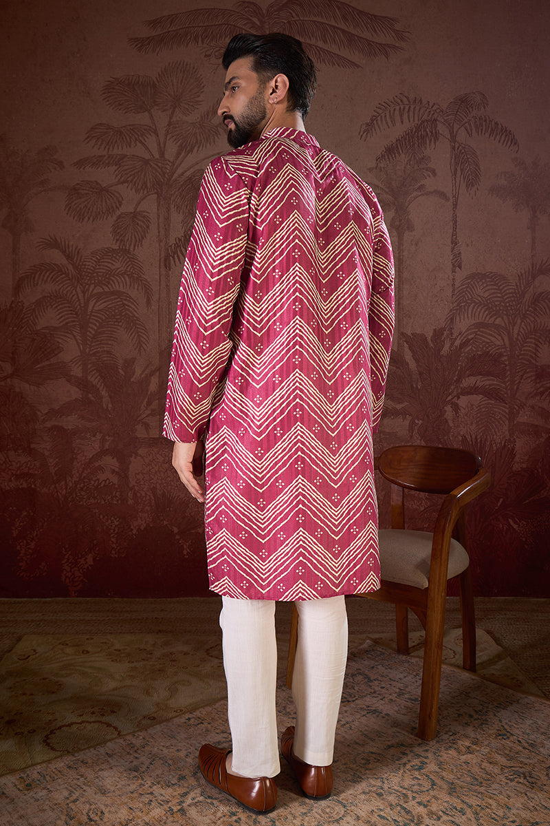 Magenta Silk Blend Chevron Printed Straight Kurta With Trouser MKSET1940