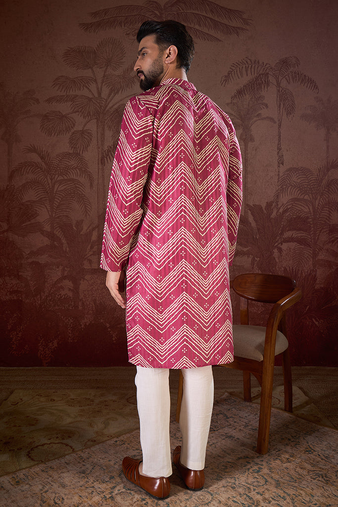 Magenta Silk Blend Chevron Printed Straight Kurta With Trouser MKSET1940