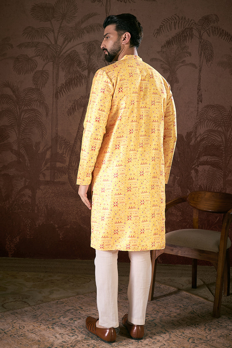Yellow Silk Blend Ethnic Motifs Printed Straight Kurta With Trouser MKSET1936