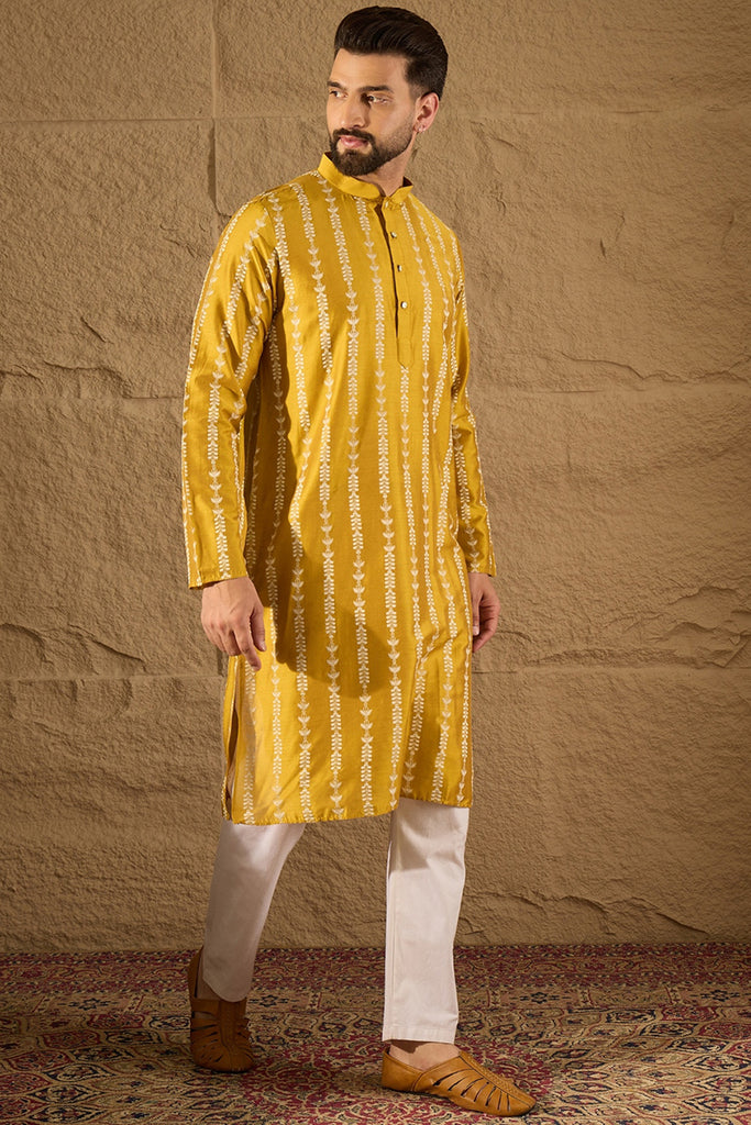 Yellow Viscose Rayon Ethnic Motifs Printed Straight Kurta with Trousers MKSET1282