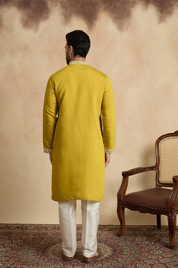 Yellow Silk Blend Solid Embroidered Kurta With Trouser MKSET2412
