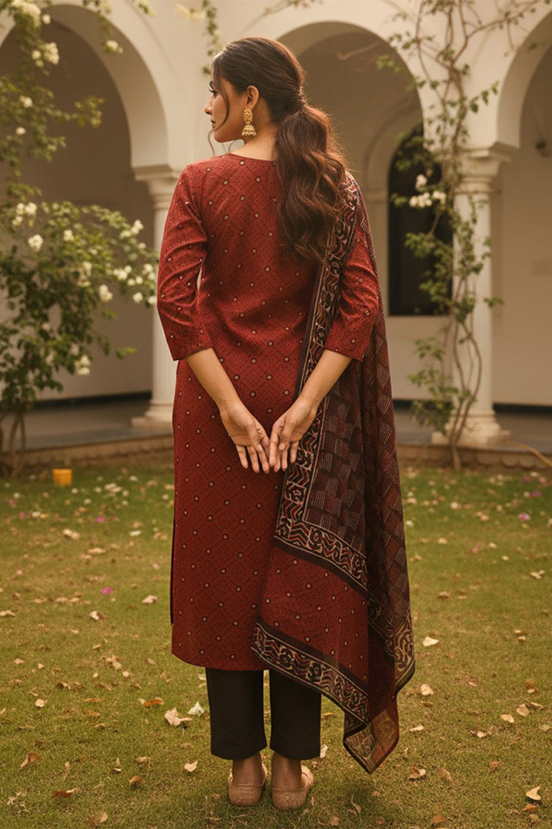 Red Cotton Blend Geometric Printed Straight Kurta Trousers With Dupatta VKSKD2414