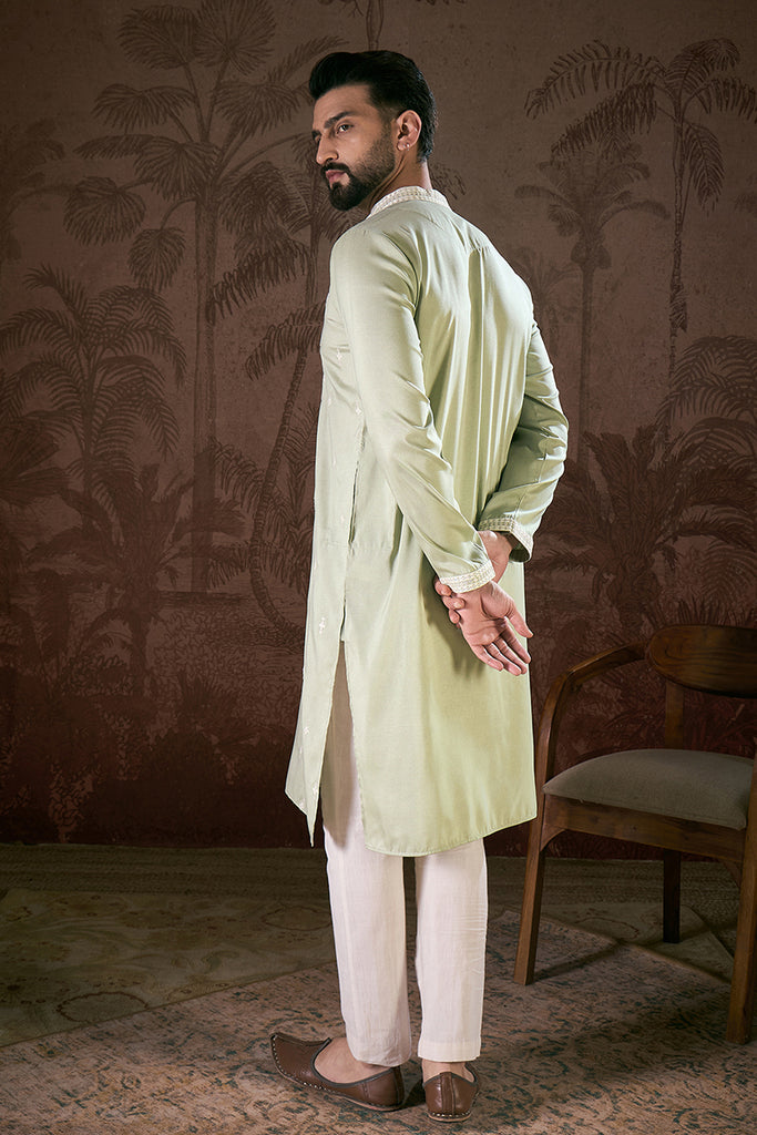Green Silk Blend Solid Embroidered Straight Kurta MKU1787