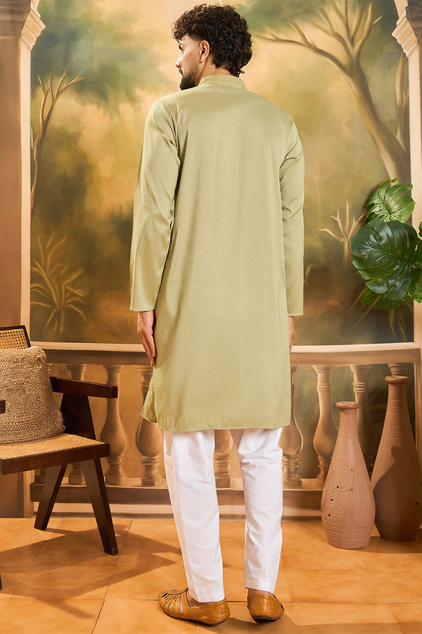 Green Silk Blend Solid Embroidered Straight Kurta MKU1497