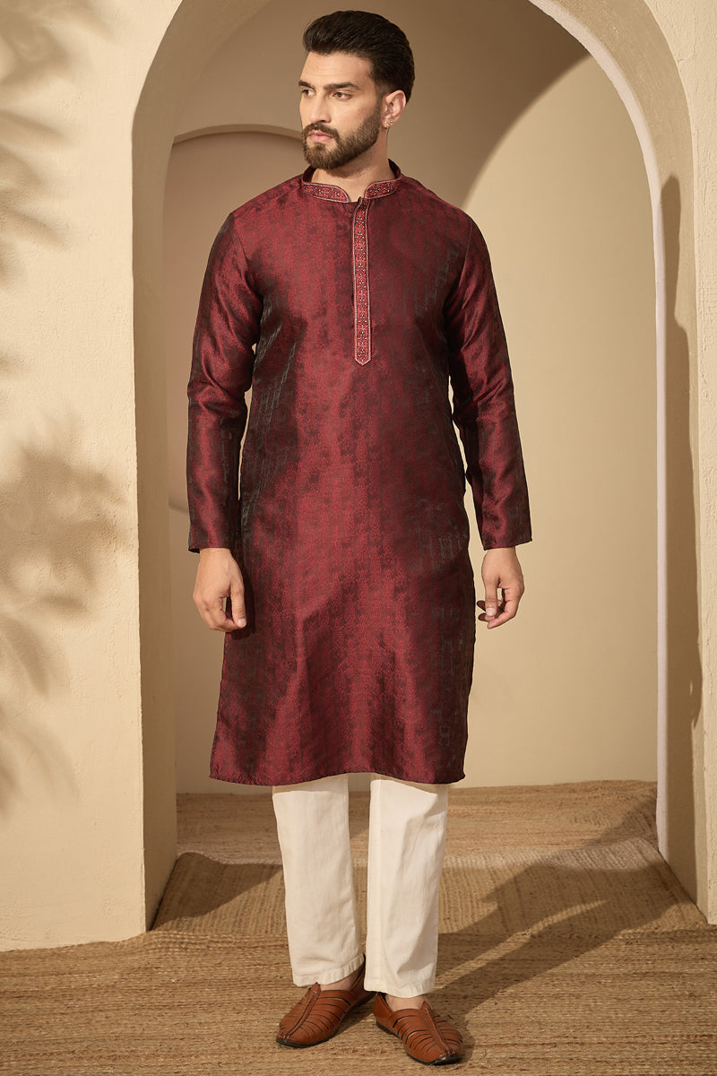 Maroon Jacquard Solid Embroidered Mandarin Collar Kurta With Trouser MKSET2744