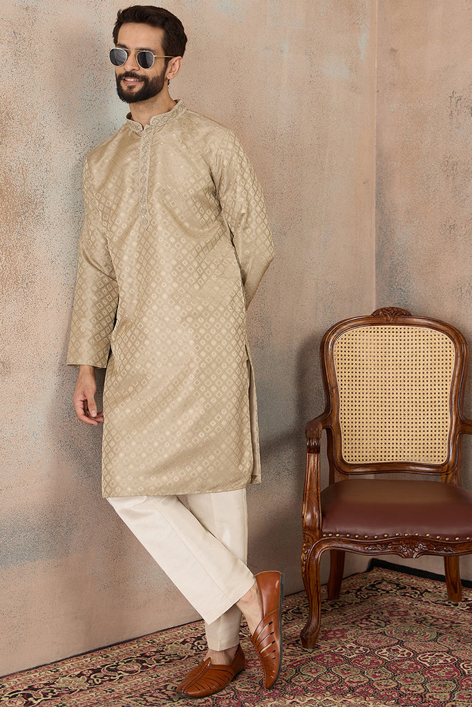 Olive Jacquard Ethnic Motifs Embroidered Kurta MKU2322