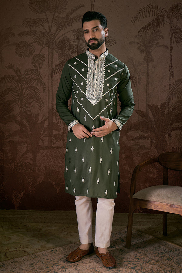 Green Silk Blend Solid Embroidered Straight Kurta MKU1882