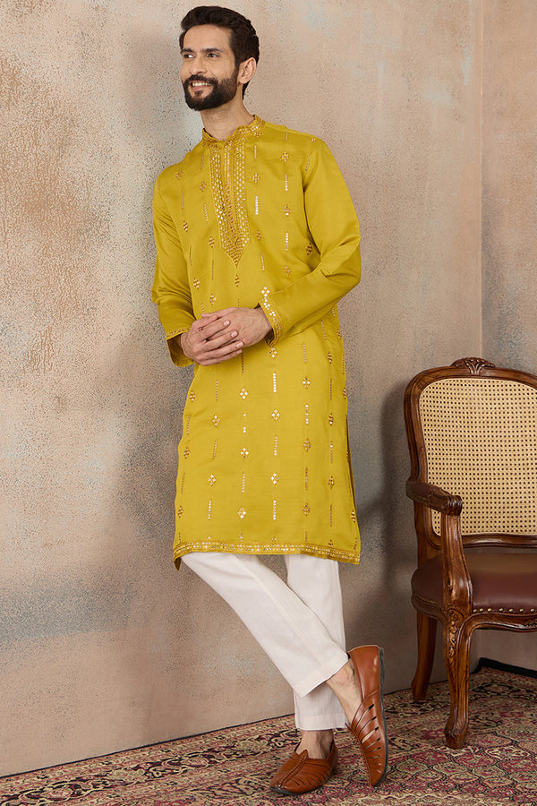 Yellow Silk Blend Solid Embroidered Kurta MKU2415