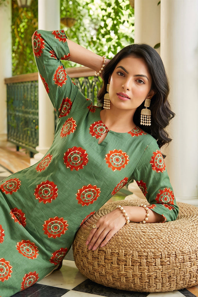 Cotton Rama Green Color Fancy Daily Wear Kurti VCK1295