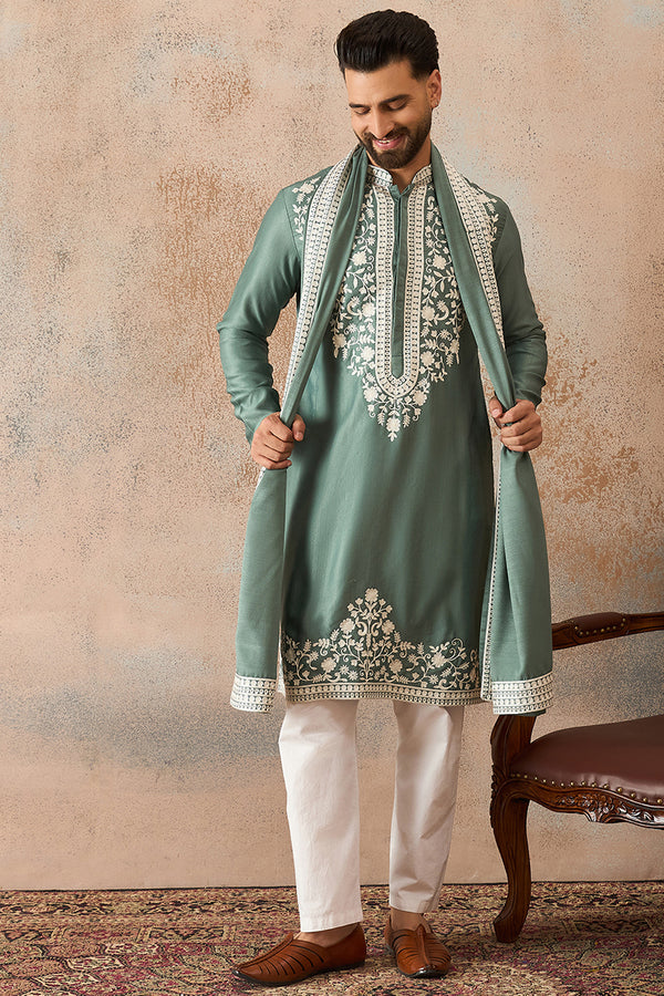Green Silk Blend Solid Embroidered Kurta With Dupatta MKUD1040
