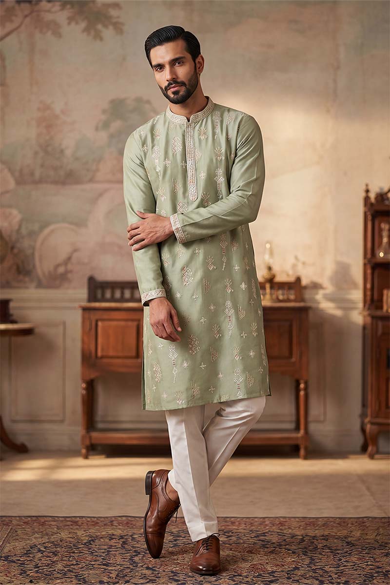 Green Silk Blend Solid Embroidered Kurta With Trousers MKSET2153